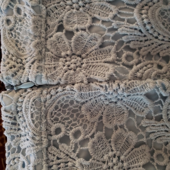 Forever 21 Floral Crochet Skirt - Picture 3 of 4